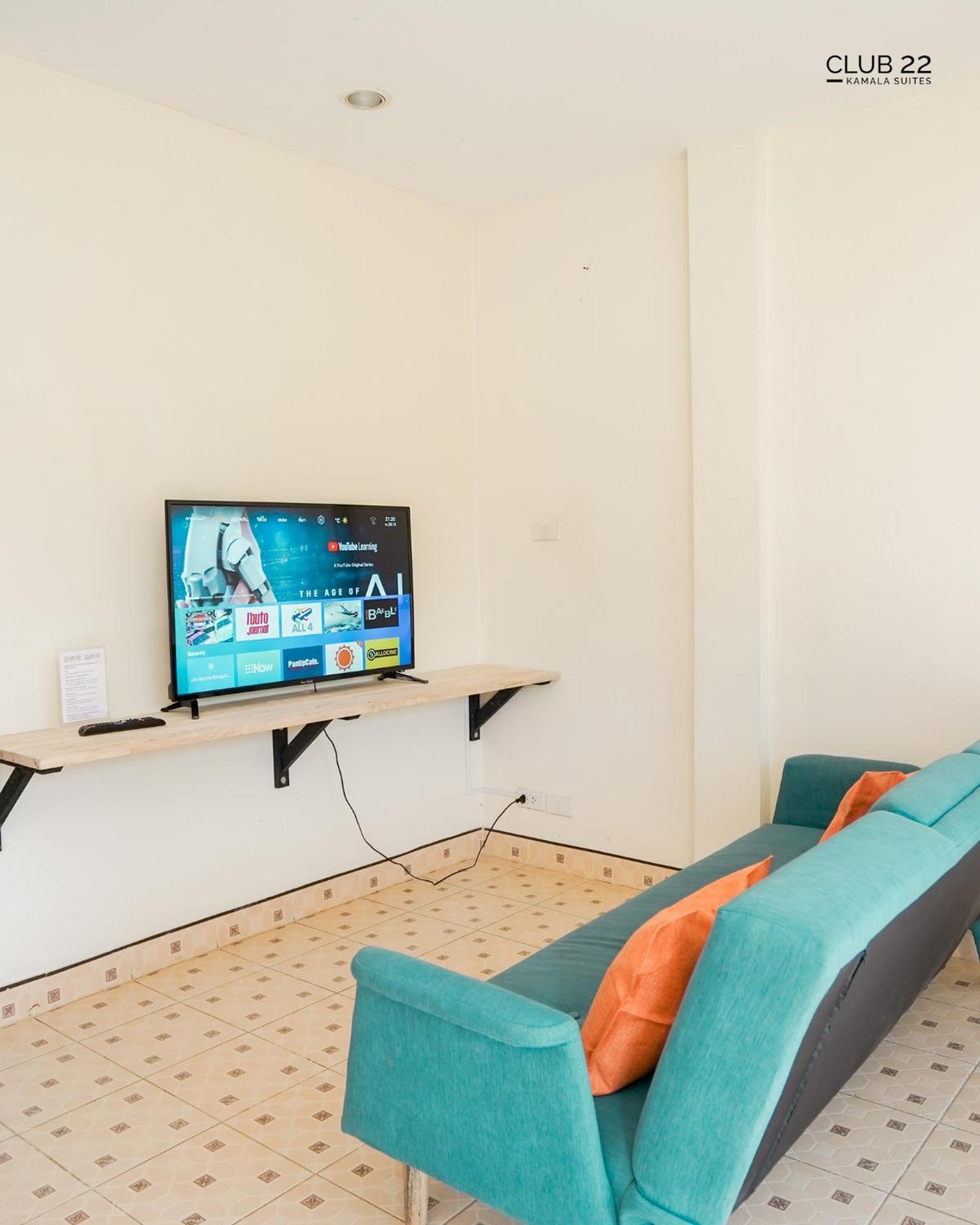 Club22 Kamala Suites, Kamala Beach Esterno foto